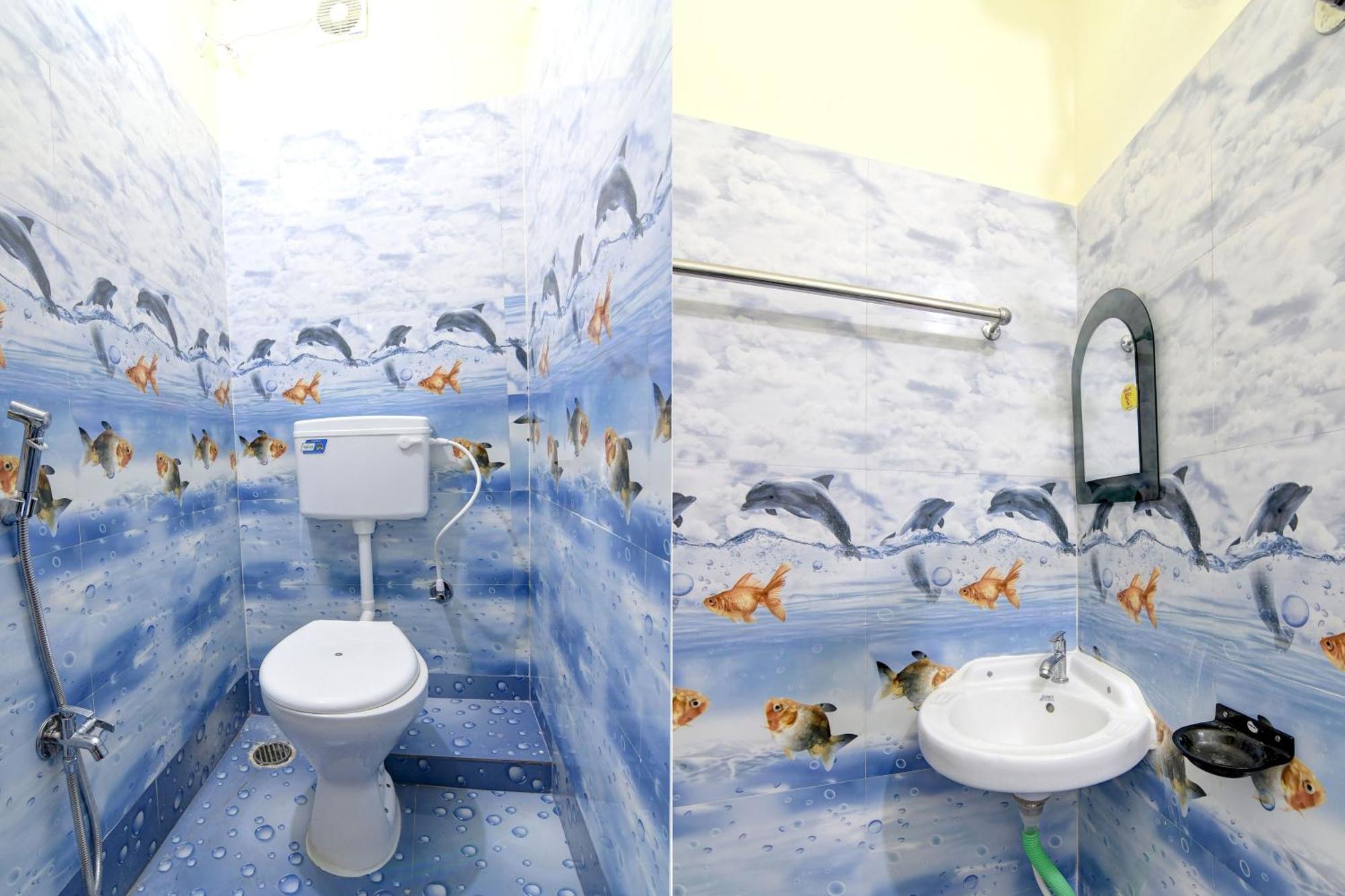 Oyo Flagship Happy Hotel Kolkata