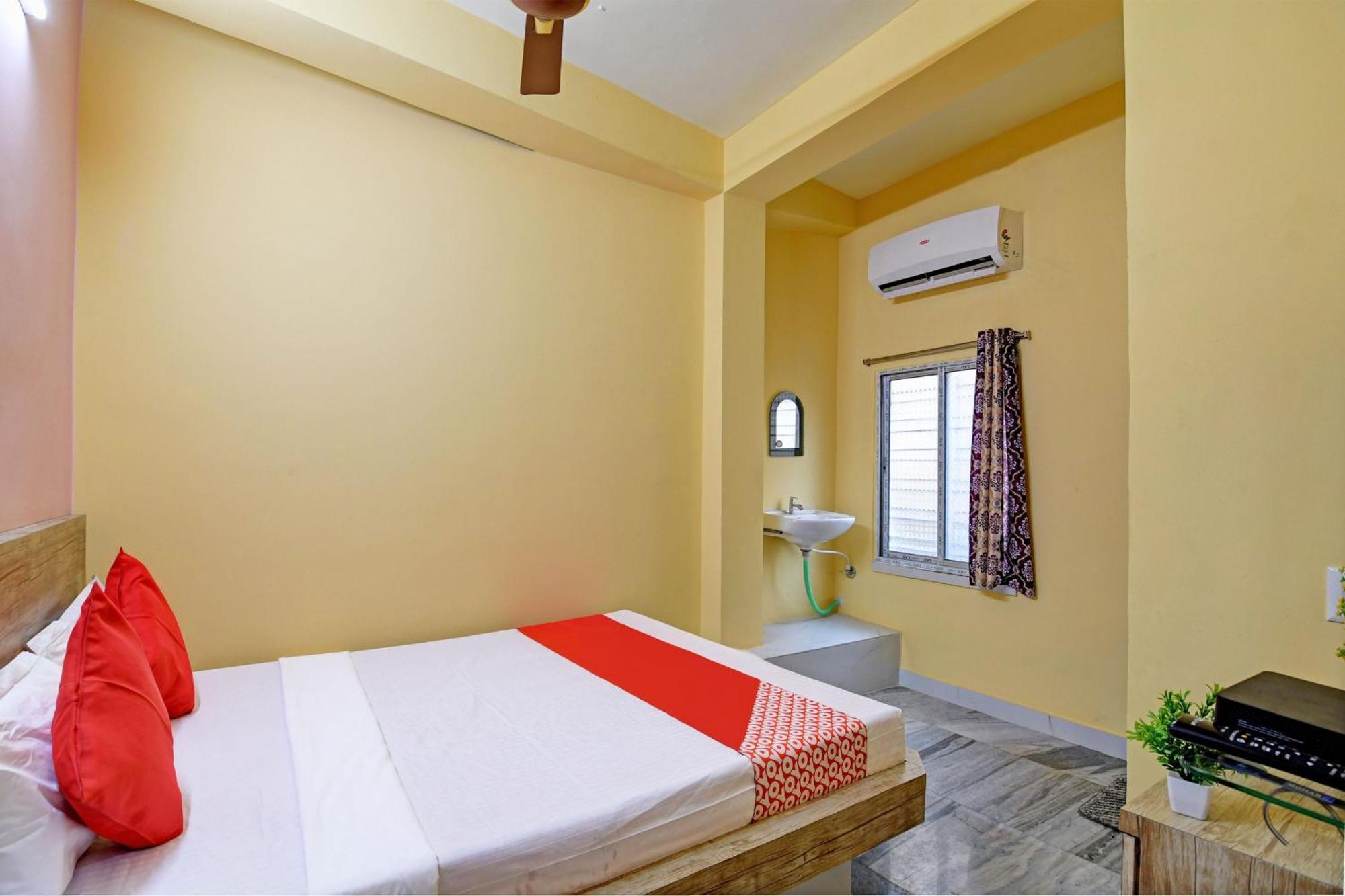 Hotel Oyo Flagship Happy 3*
